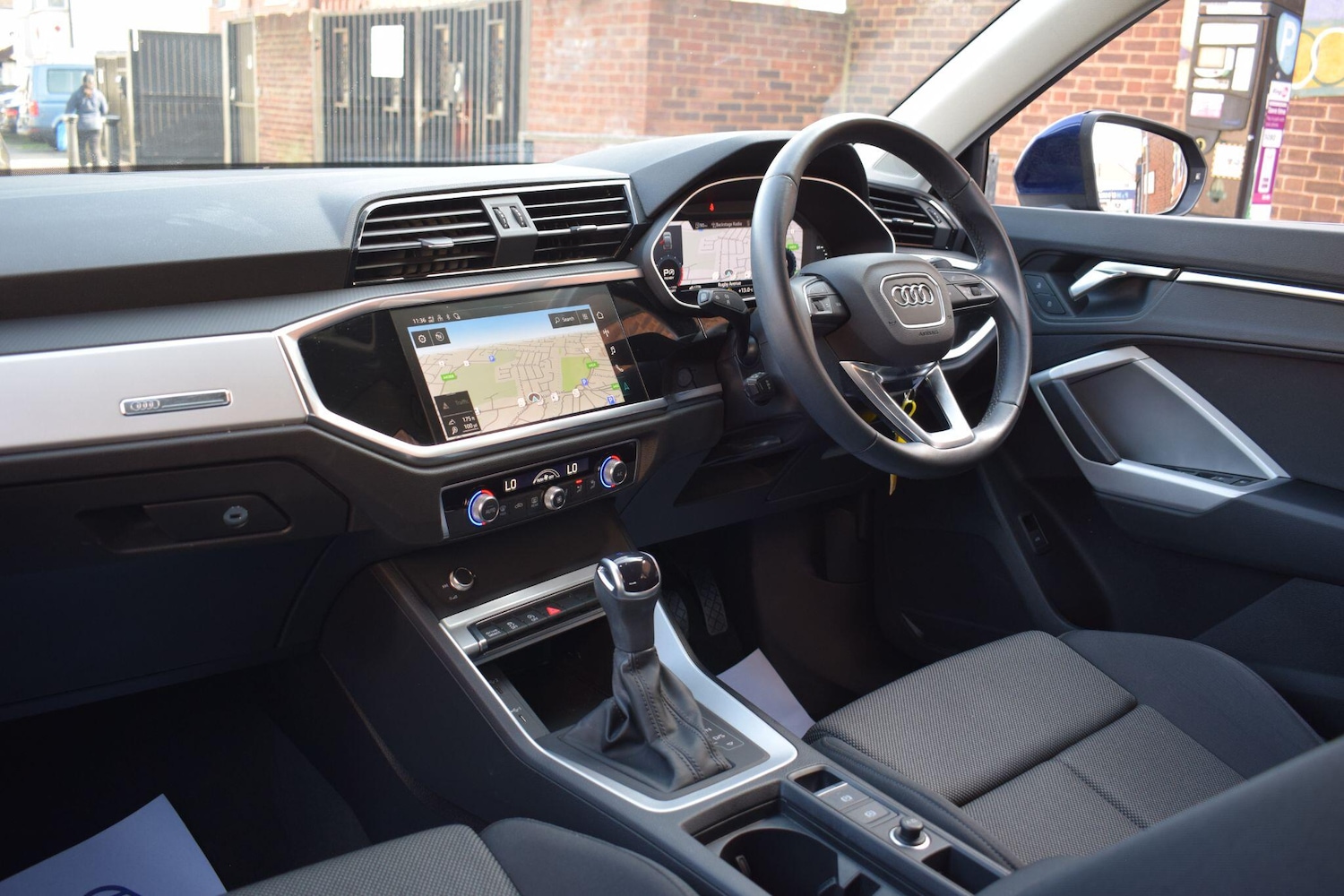 Used Audi Q3 for sale - 77768127: Photo 2