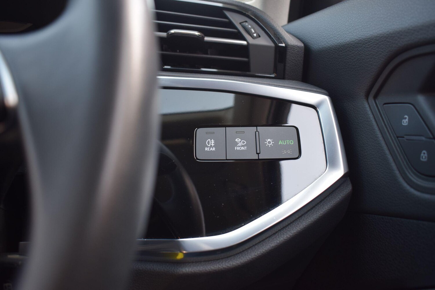 Used Audi Q3 for sale - 77768127: Photo 26