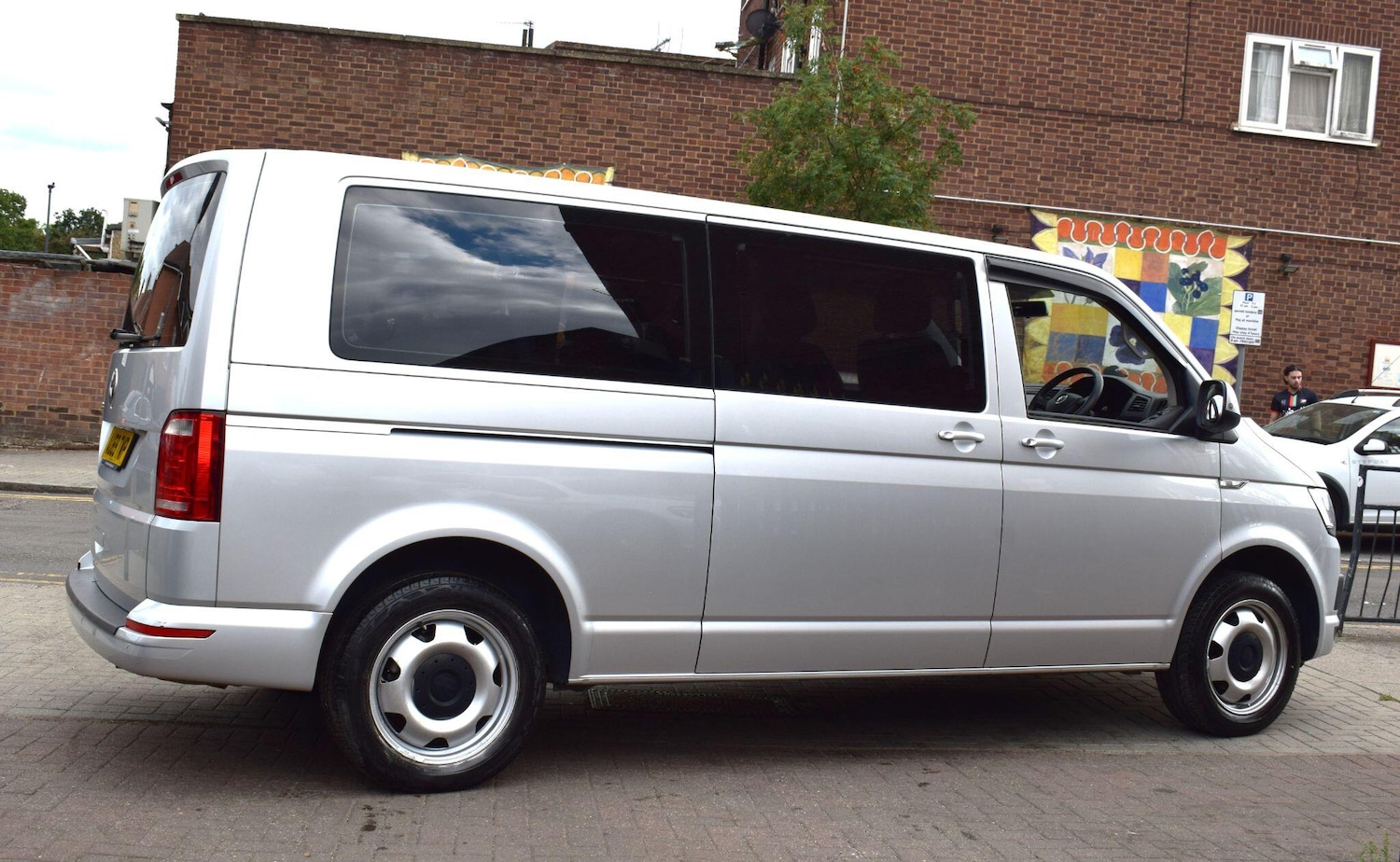 Vehicle 33