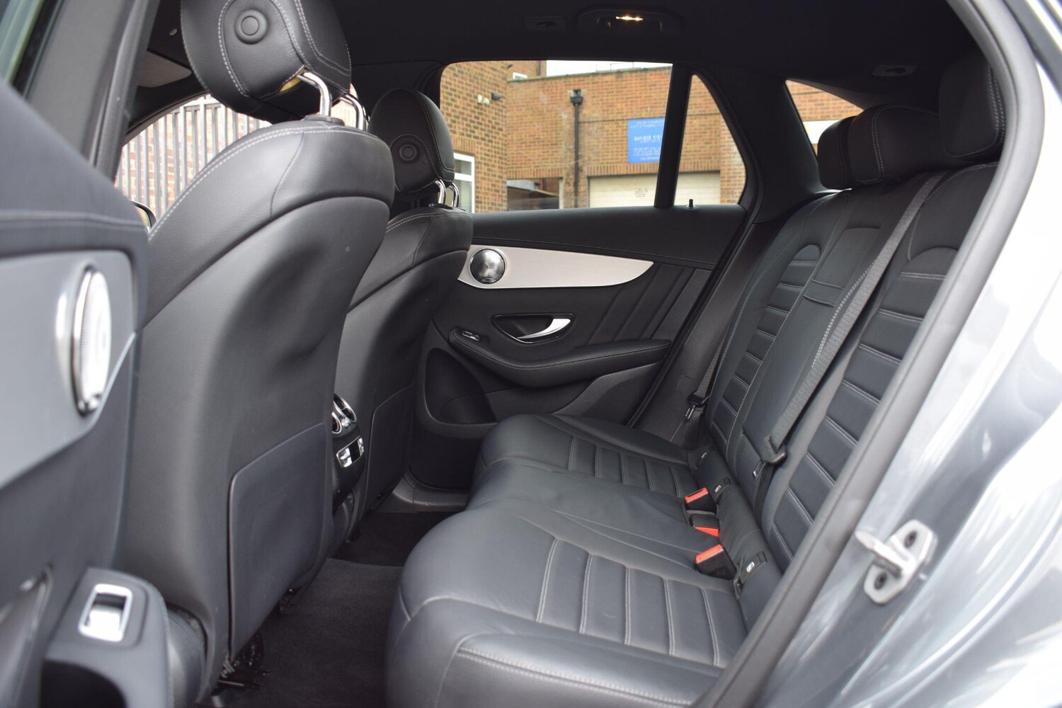 Used Mercedes-Benz GLC 2021 for sale - 76201089: Photo 11