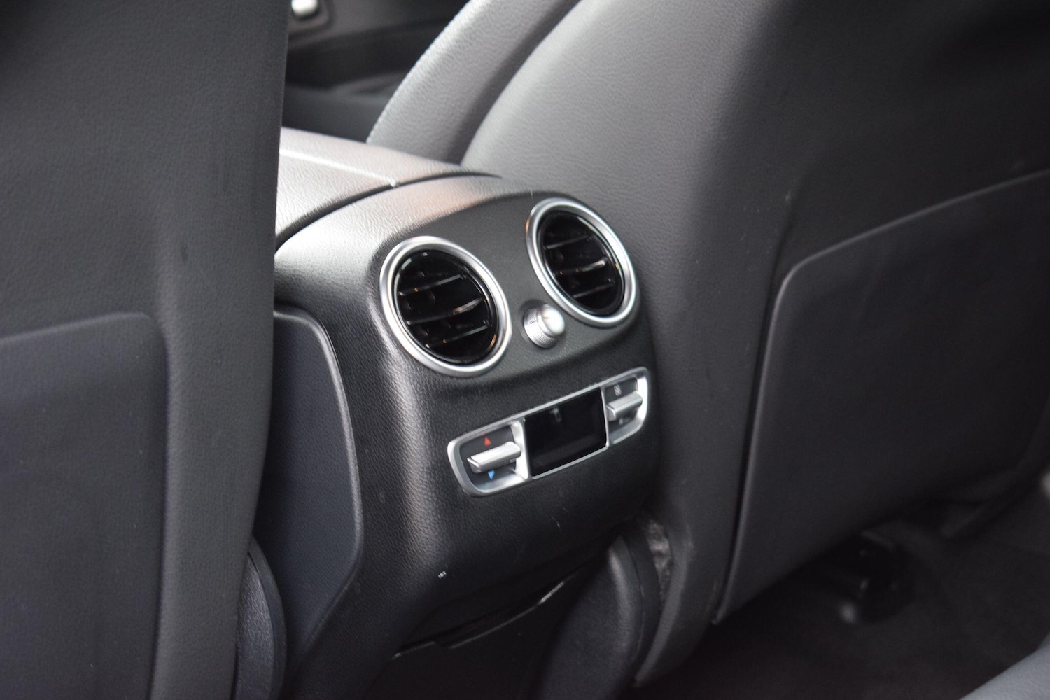 Used Mercedes-Benz GLC 2021 for sale - 76201089: Photo 23