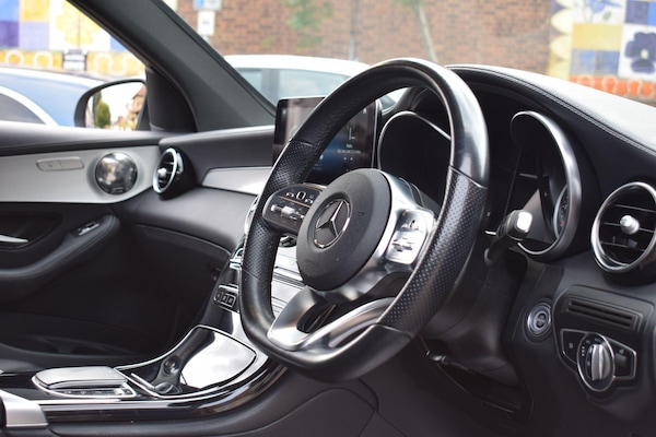 Used Mercedes-Benz GLC 2021 for sale - 76201089: Photo 5