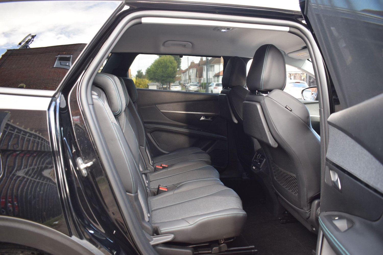 Vehicle 27