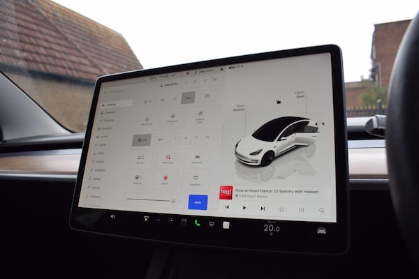 Used Tesla Model 3 2022 for sale - 76227509: Photo 22