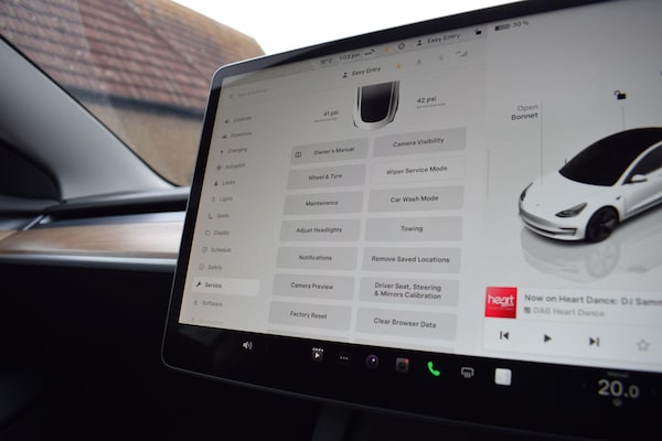 Used Tesla Model 3 2022 for sale - 76227509: Photo 28