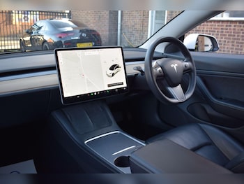 Used Tesla Model 3 2022 for sale - 76227509: Photo 2
