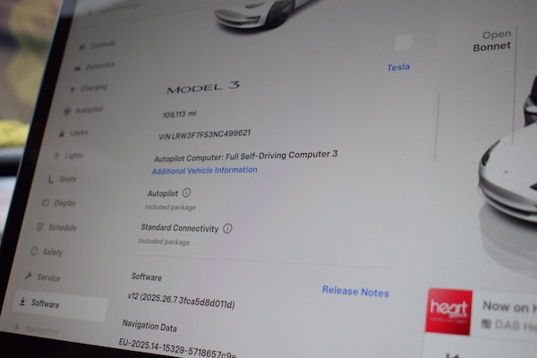 Used Tesla Model 3 2022 for sale - 76227509: Photo 6