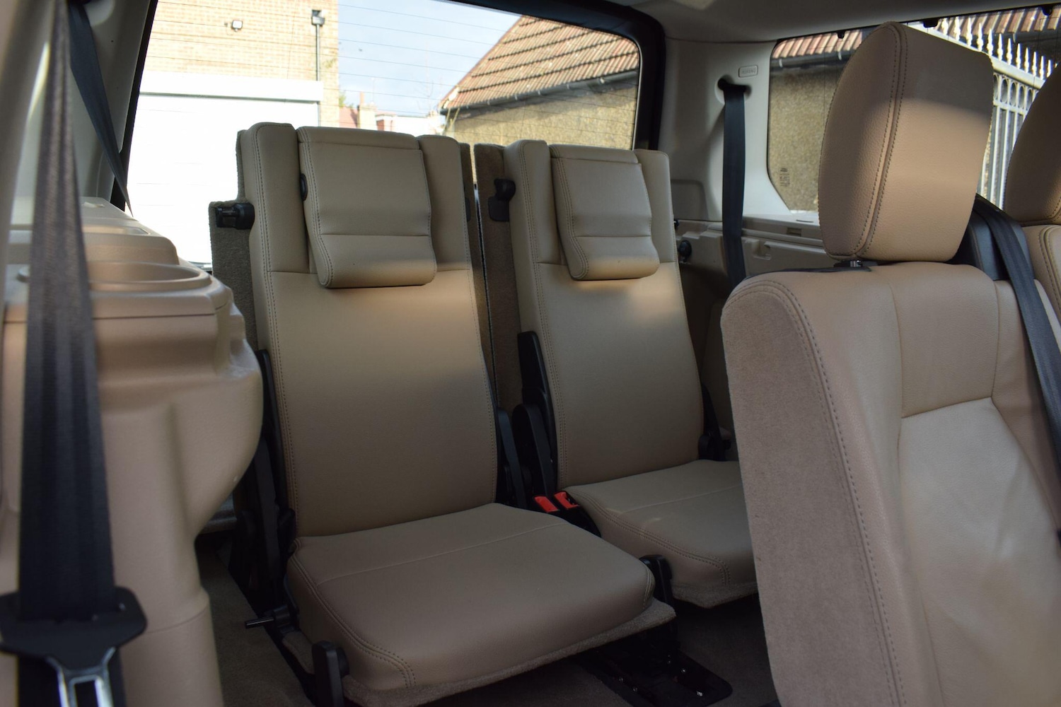 Used Land Rover Discovery 4 2015 for sale - 77067006: Photo 14