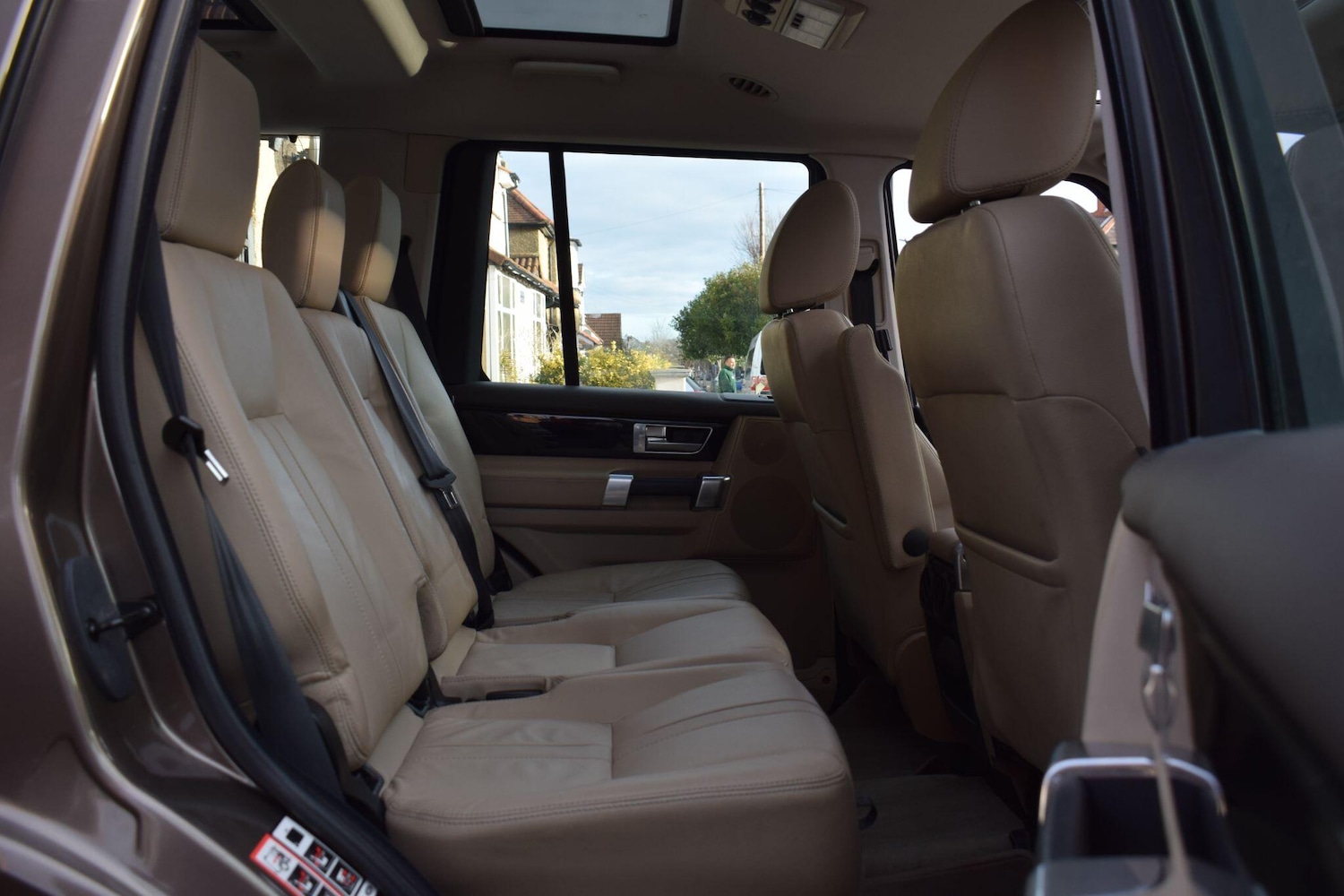 Used Land Rover Discovery 4 2015 for sale - 77067006: Photo 17