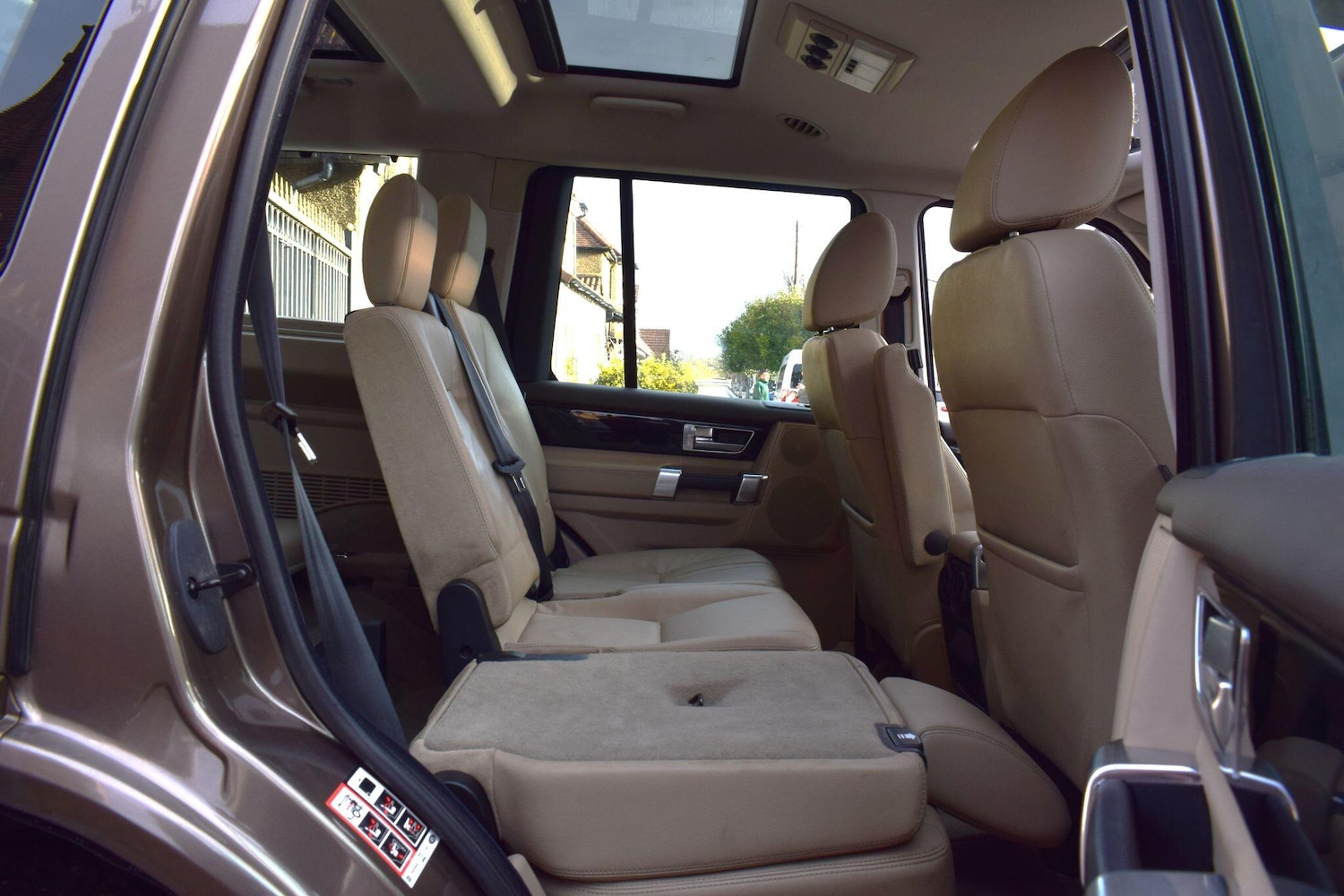 Used Land Rover Discovery 4 2015 for sale - 77067006: Photo 19