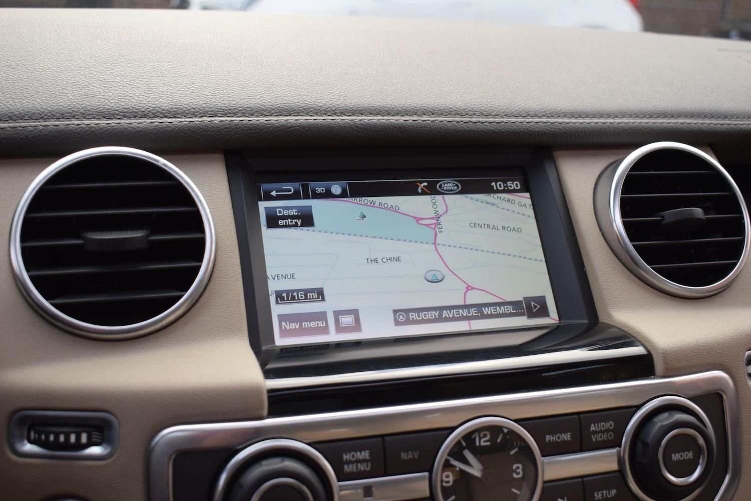 Used Land Rover Discovery 4 2015 for sale - 77067006: Photo 42