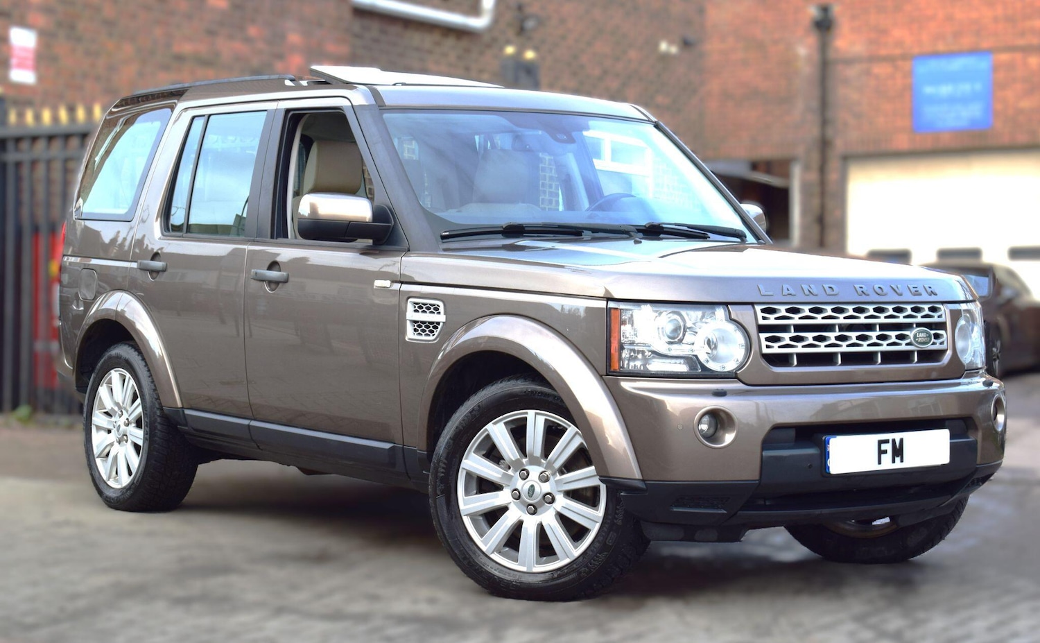 Used Land Rover Discovery 4 2015 for sale - 77067006: Photo 47