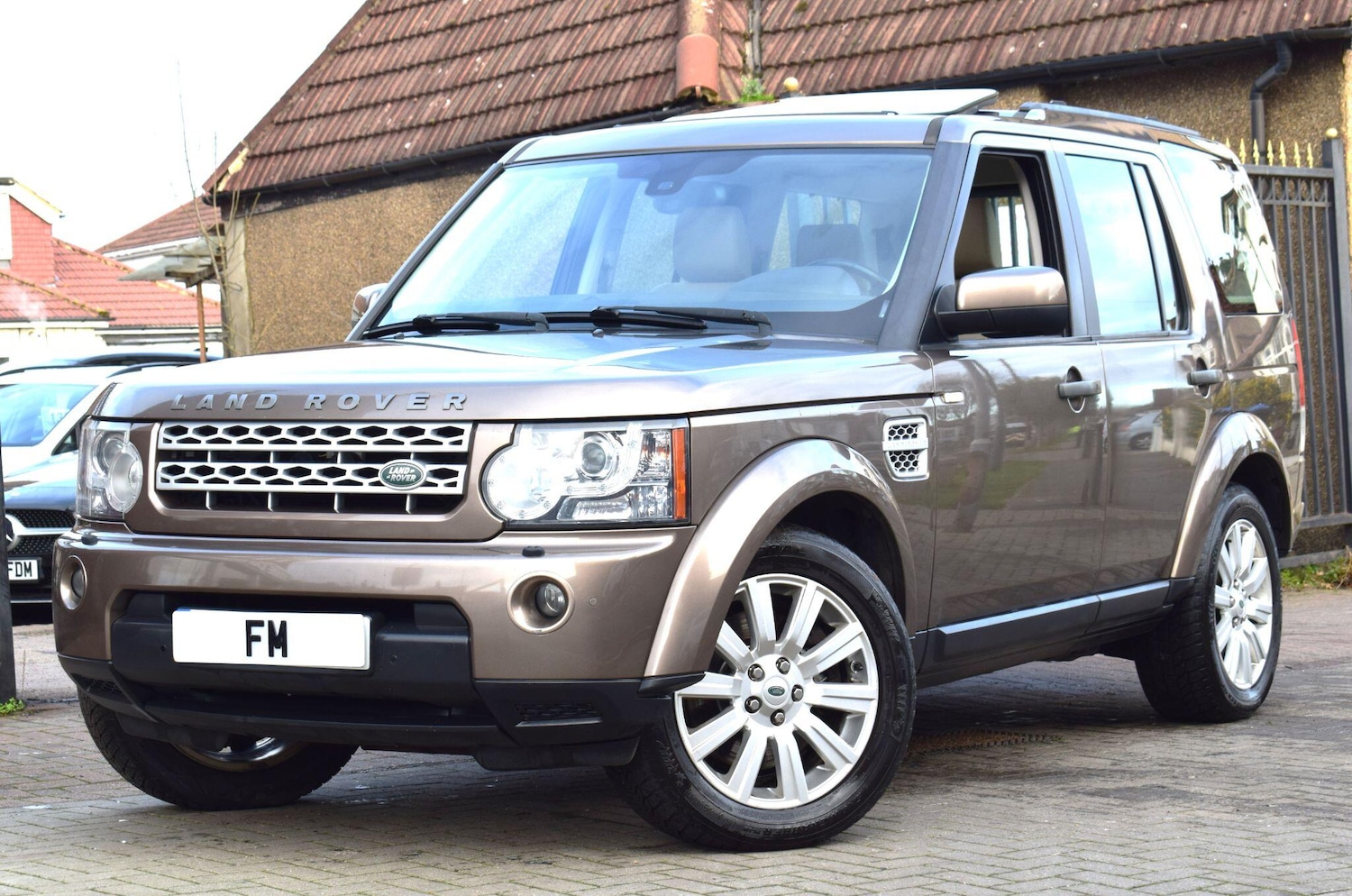 Used Land Rover Discovery 4 2015 for sale - 77067006: Photo 48