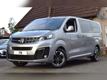 Vauxhall - Vivaro Life