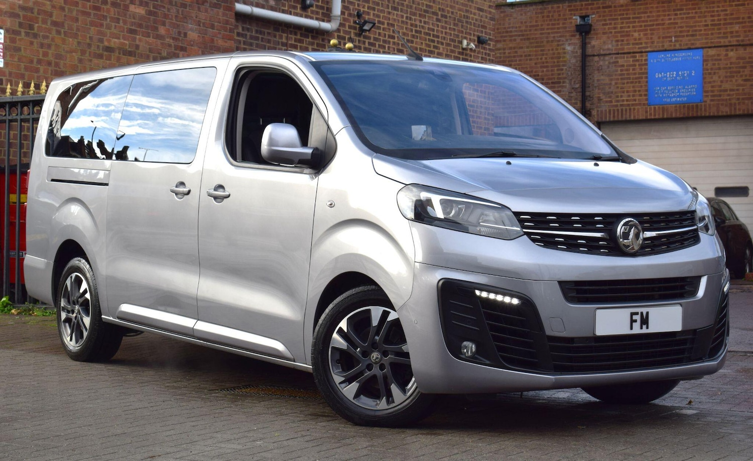 Used Vauxhall Vivaro Life 2020 for sale - 76326606: Photo 3