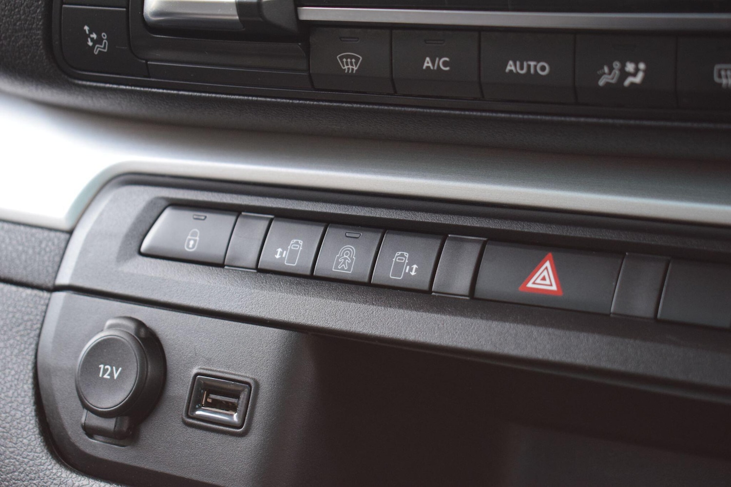 Used Vauxhall Vivaro Life 2020 for sale - 76326606: Photo 9