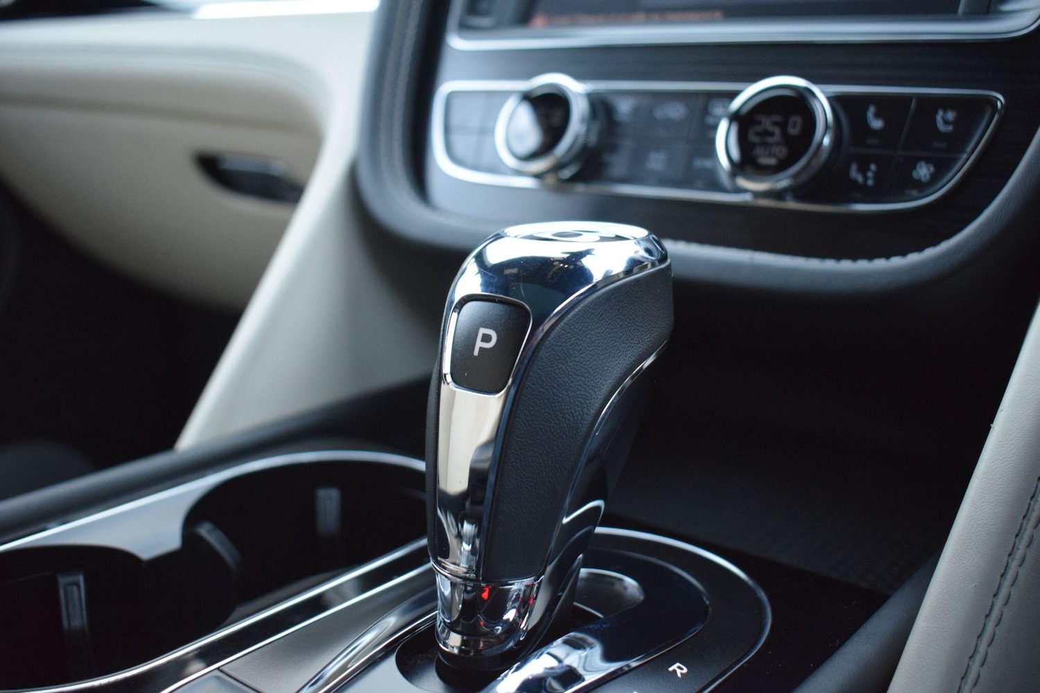 Used Bentley Bentayga for sale - 76912900: Photo 36