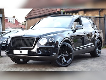 Used Bentley Bentayga 2016 for sale - 76912900: Photo