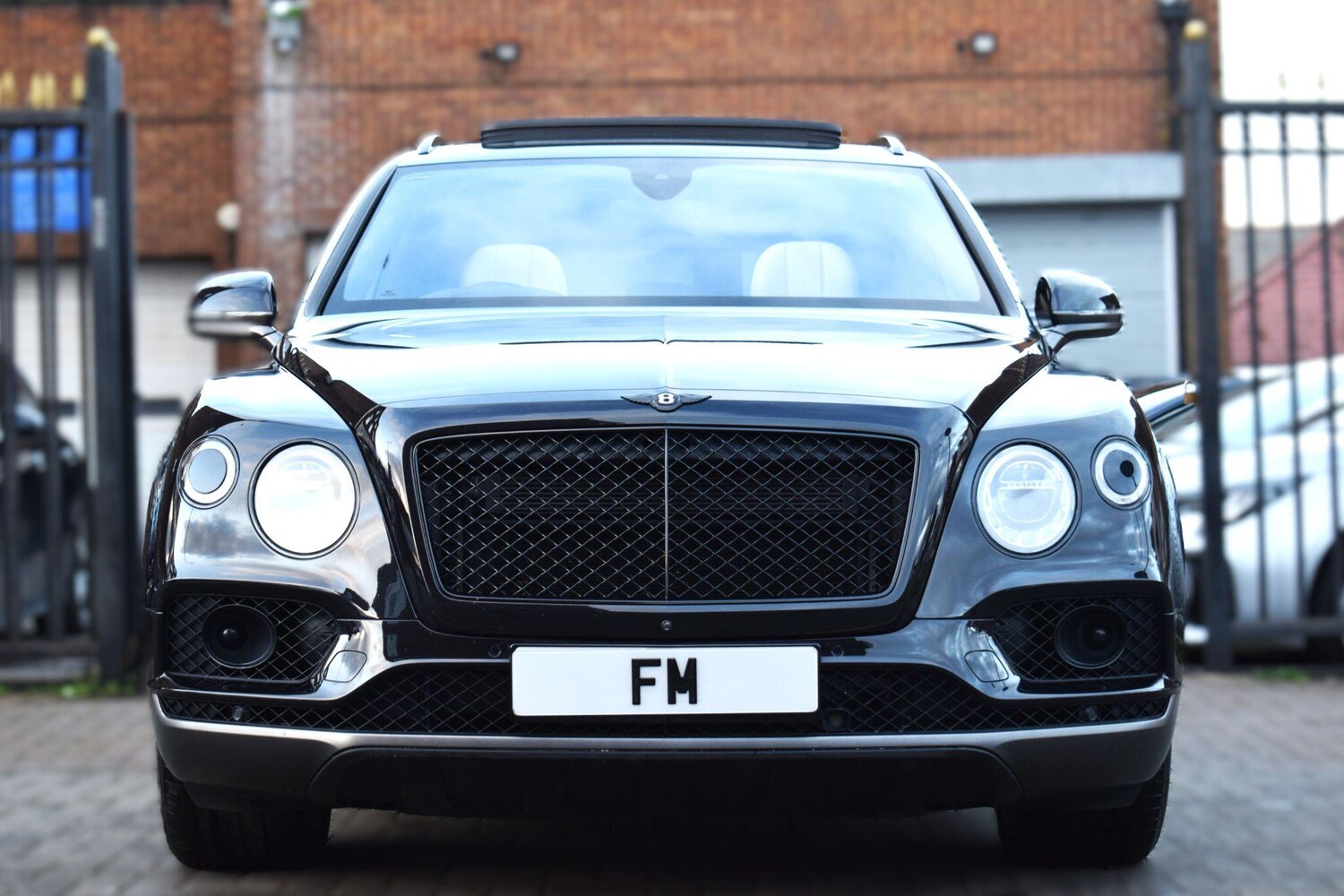 Used Bentley Bentayga for sale - 76912900: Photo 6