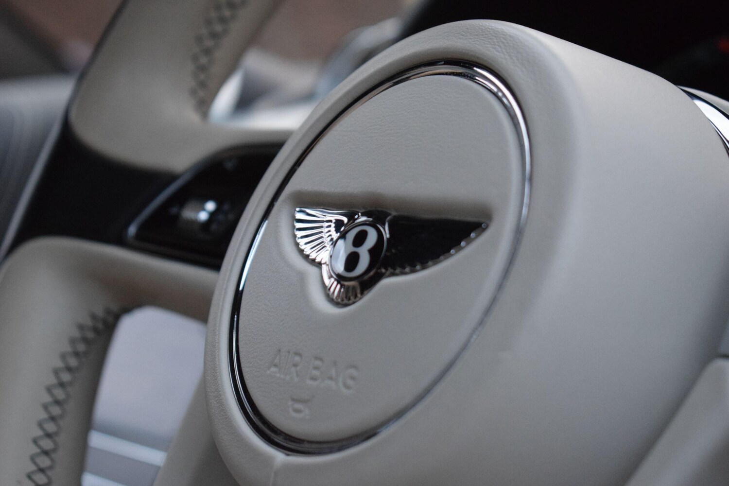 Used Bentley Bentayga for sale - 76912900: Photo 70