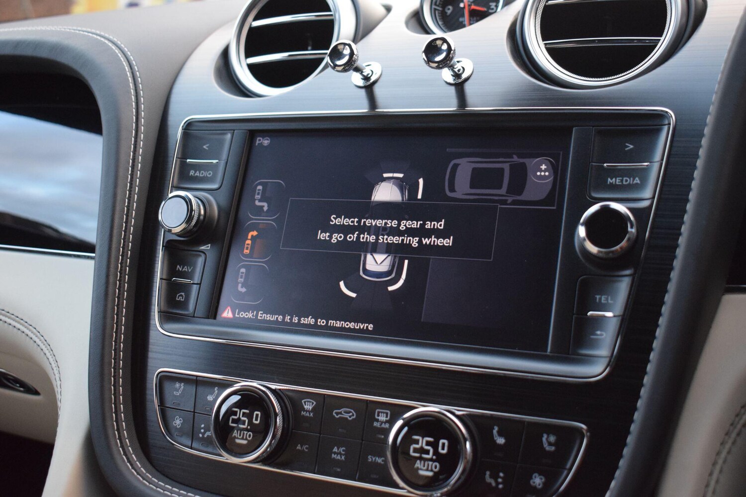 Used Bentley Bentayga for sale - 76912900: Photo 81