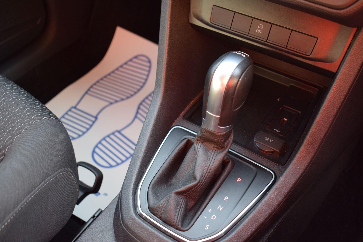 Used Volkswagen Caddy Maxi Life 2018 for sale - 76398879: Photo 37