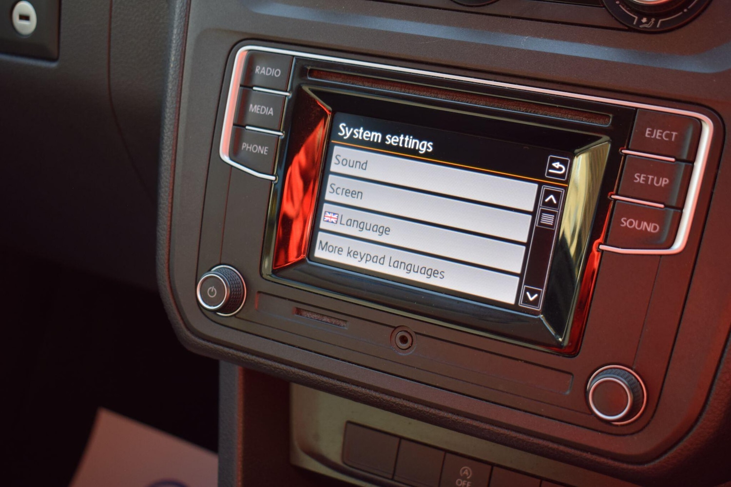 Used Volkswagen Caddy Maxi Life 2018 for sale - 76398879: Photo 38