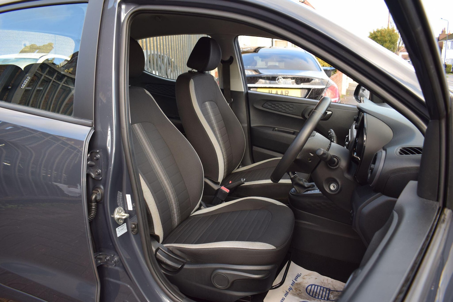 Used Hyundai i10 2021 for sale - 76801639: Photo 20