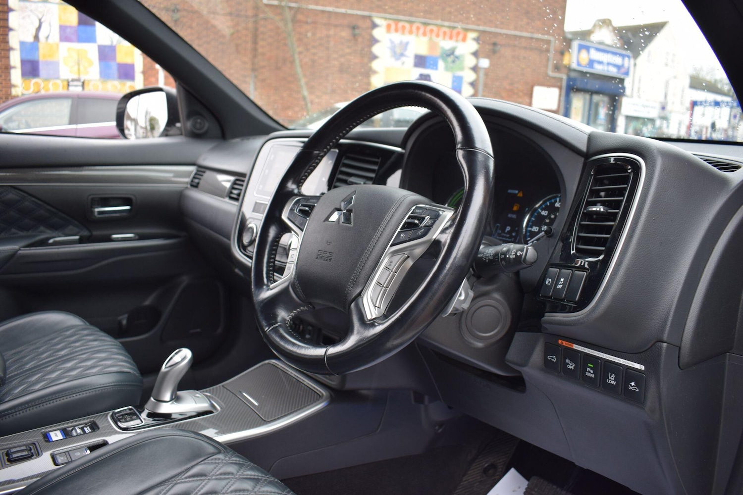 Used Mitsubishi Outlander for sale - 77783131: Photo 2