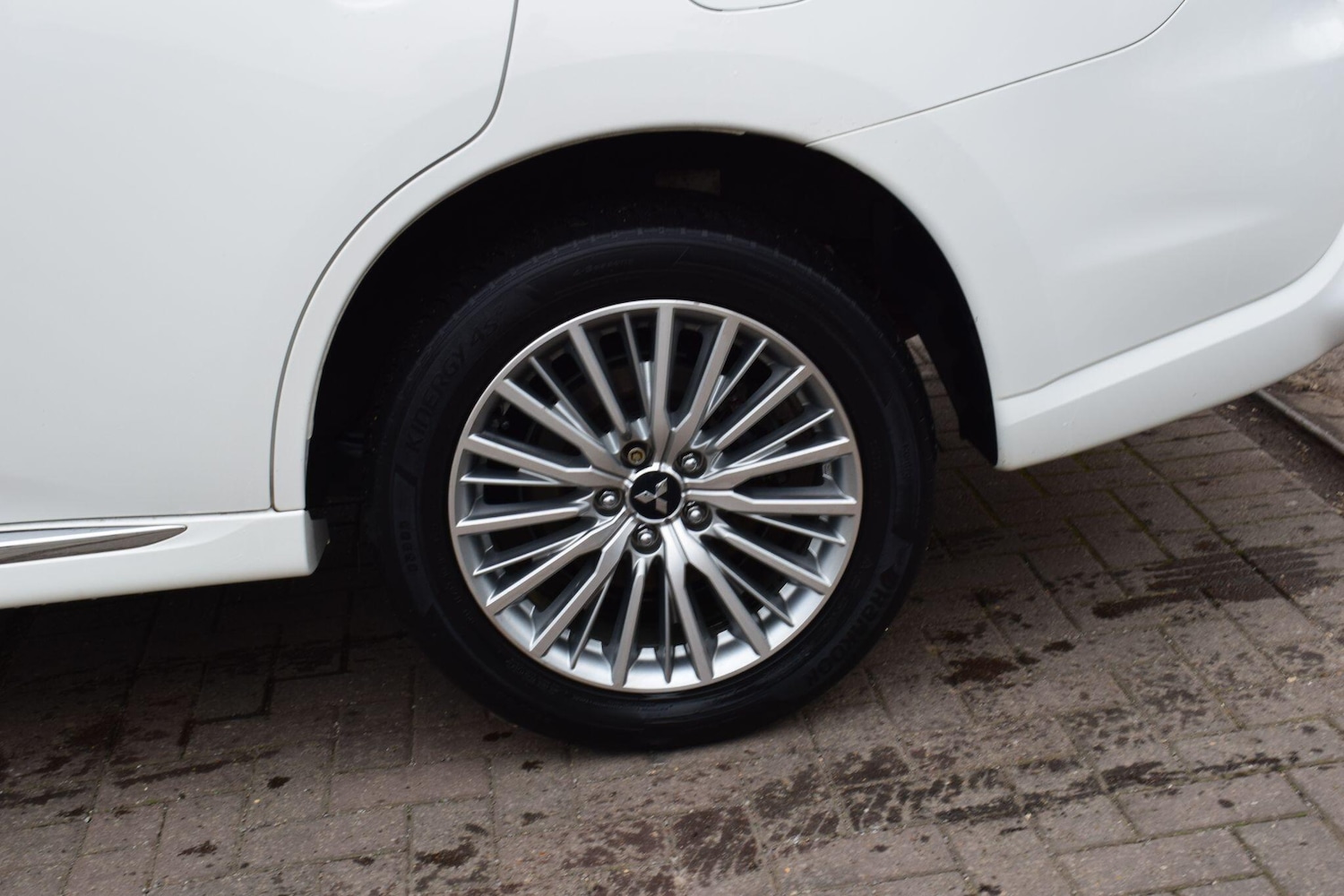 Used Mitsubishi Outlander for sale - 77783131: Photo 24