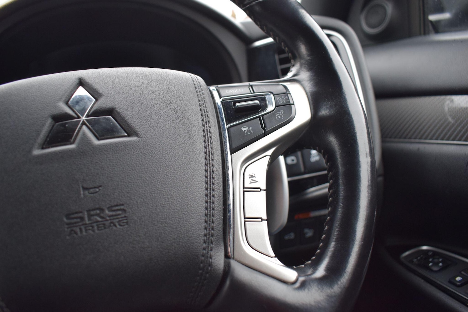 Used Mitsubishi Outlander for sale - 77783131: Photo 35