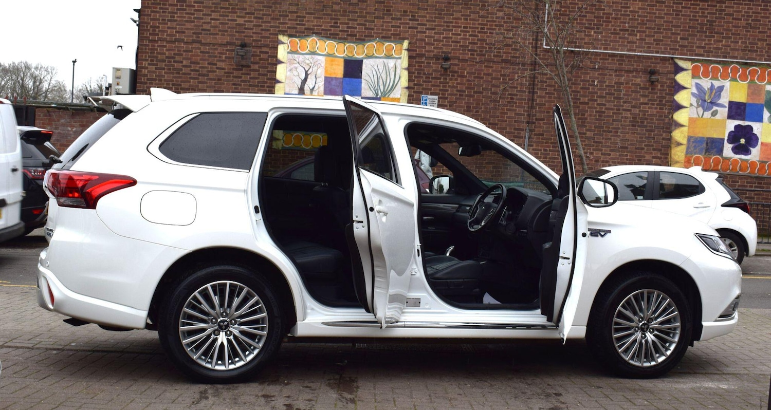 Used Mitsubishi Outlander for sale - 77783131: Photo 36