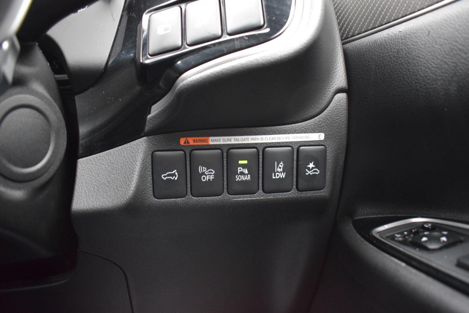 Used Mitsubishi Outlander for sale - 77783131: Photo 37