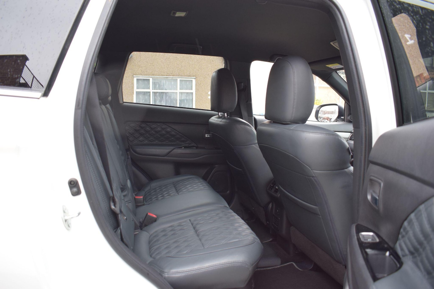 Used Mitsubishi Outlander for sale - 77783131: Photo 40