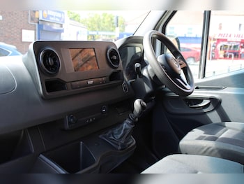 Used Mercedes-Benz Sprinter 2019 for sale - 79268884: Photo