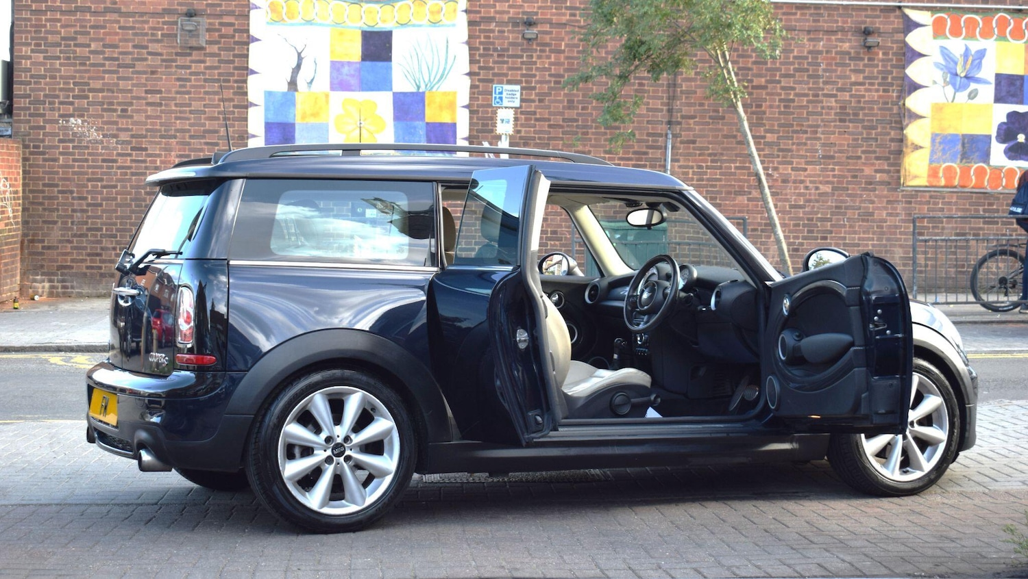 Vehicle 31