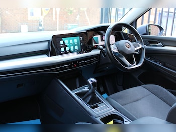 Used Volkswagen Golf 2021 for sale - 78999888: Photo