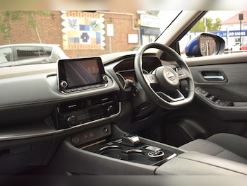 Used Nissan X-Trail 2023 for sale - 75402188: Photo