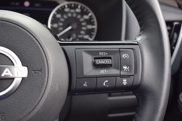 Used Nissan X-Trail 2023 for sale - 75402188: Photo 36