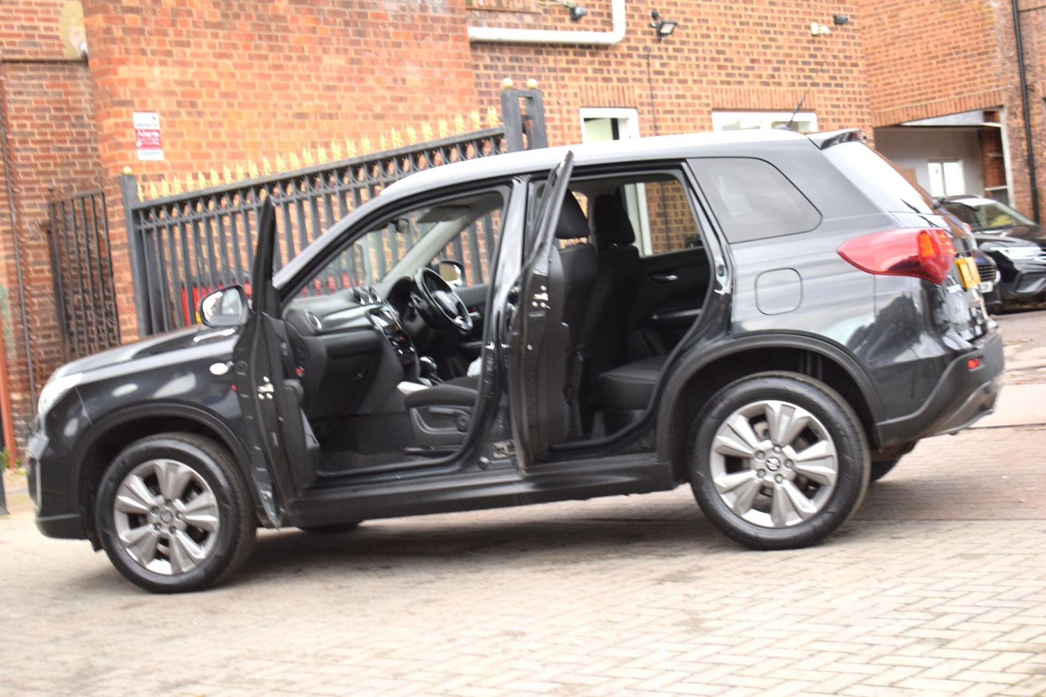 Used Suzuki Vitara 2022 for sale - 76743061: Photo 10