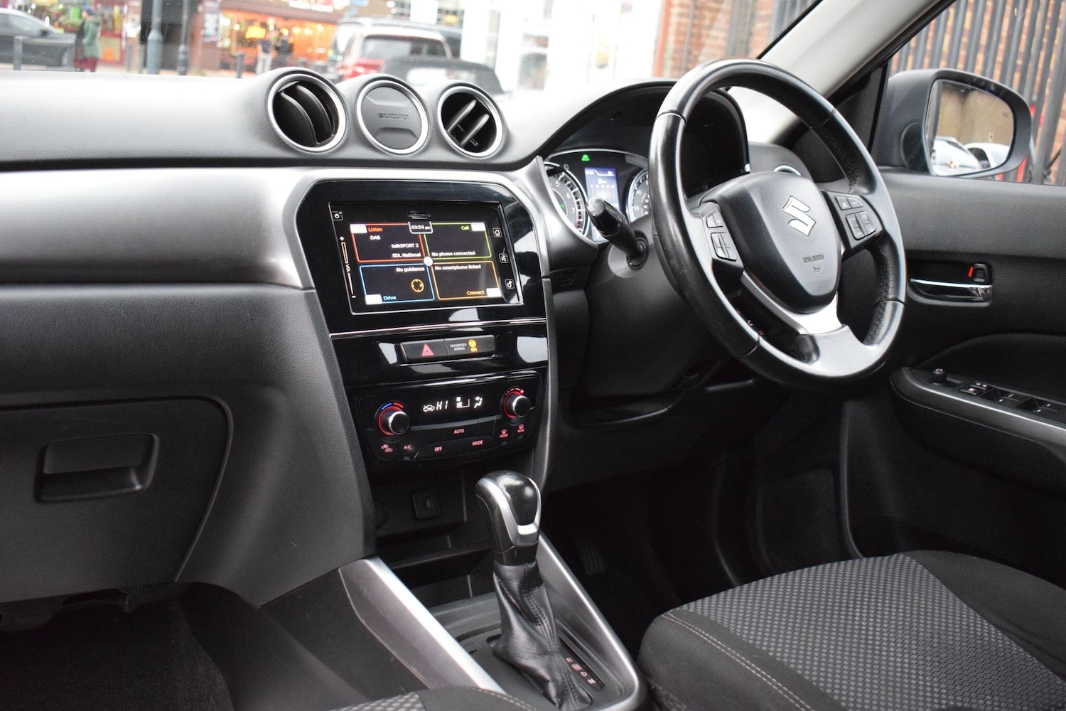 Used Suzuki Vitara 2022 for sale - 76743061: Photo 2