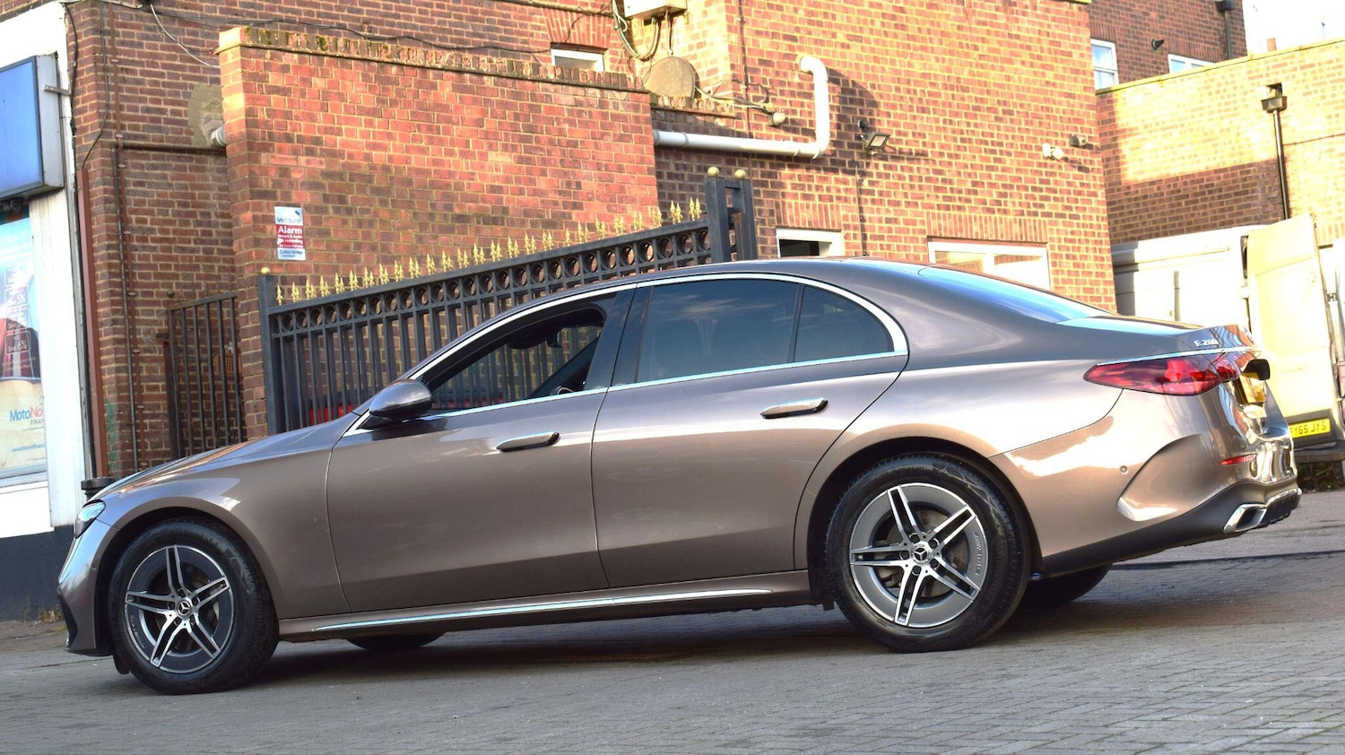 Used Mercedes-Benz E Class 2024 for sale - 77040686: Photo 10