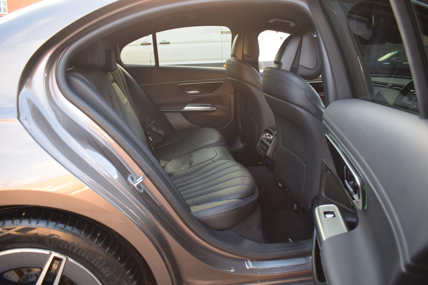 Used Mercedes-Benz E Class 2024 for sale - 77040686: Photo 27