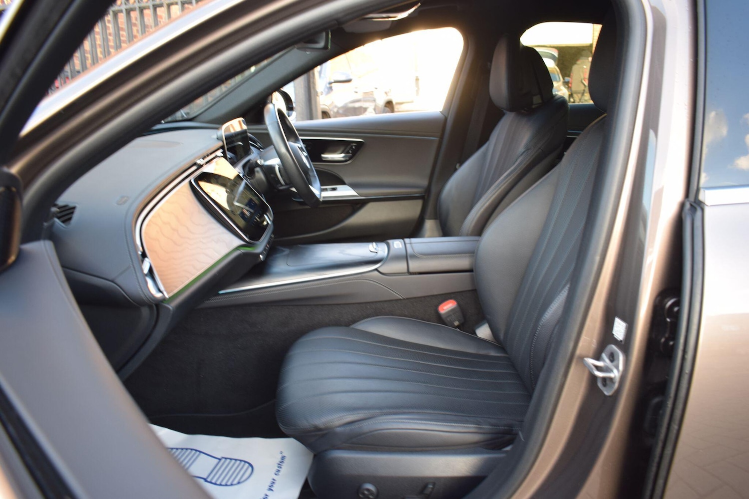 Used Mercedes-Benz E Class 2024 for sale - 77040686: Photo 7