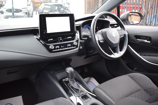 Used Suzuki Swace 2024 for sale - 76151678: Photo 2