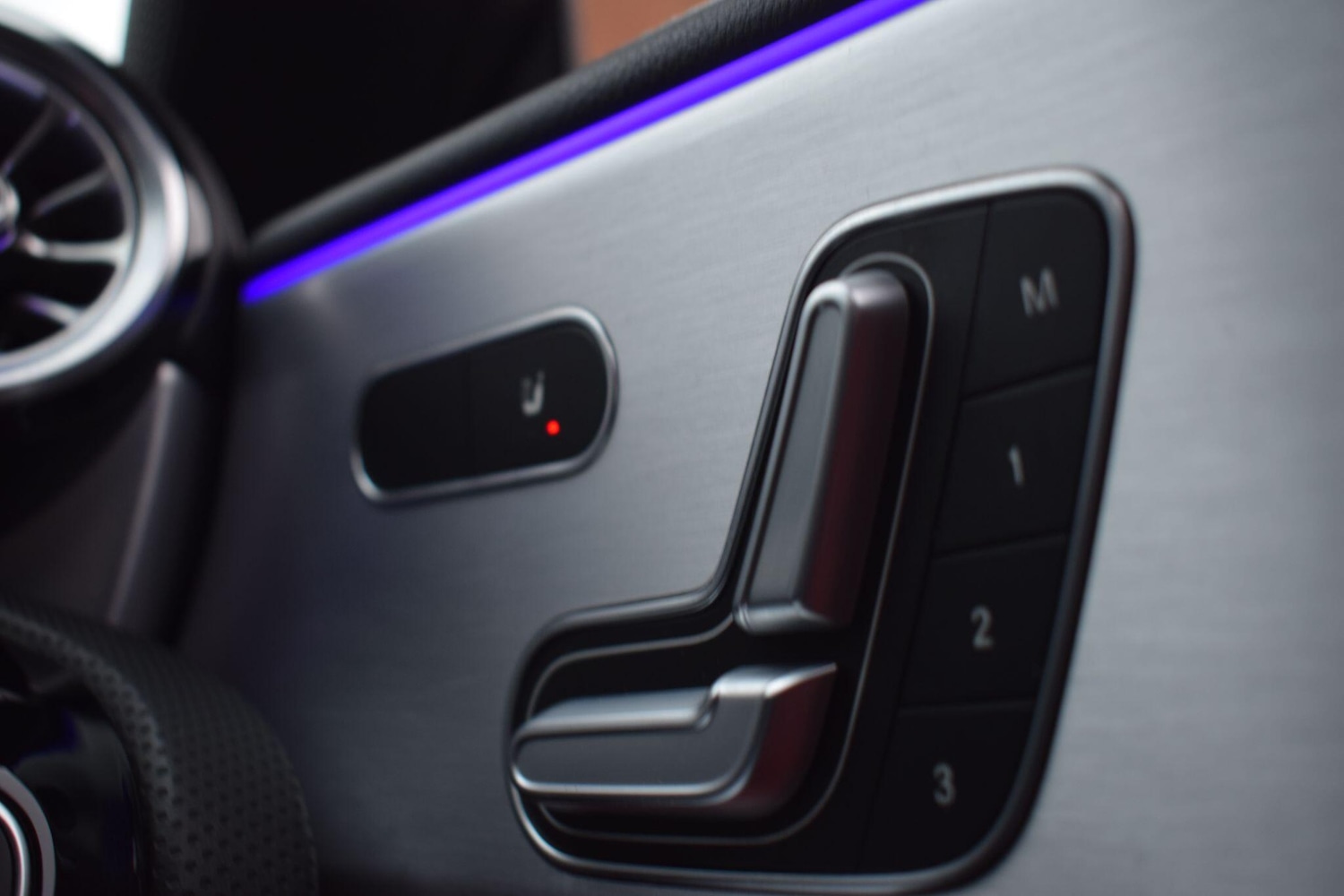 Used Mercedes-Benz CLA 2020 for sale - 77067063: Photo 33