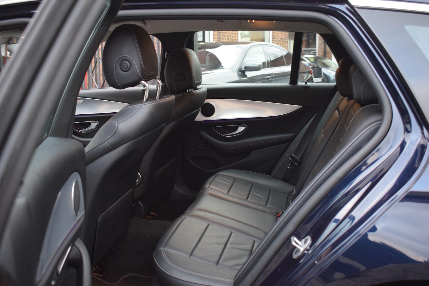 Used Mercedes-Benz E Class for sale - 77497396: Photo 17