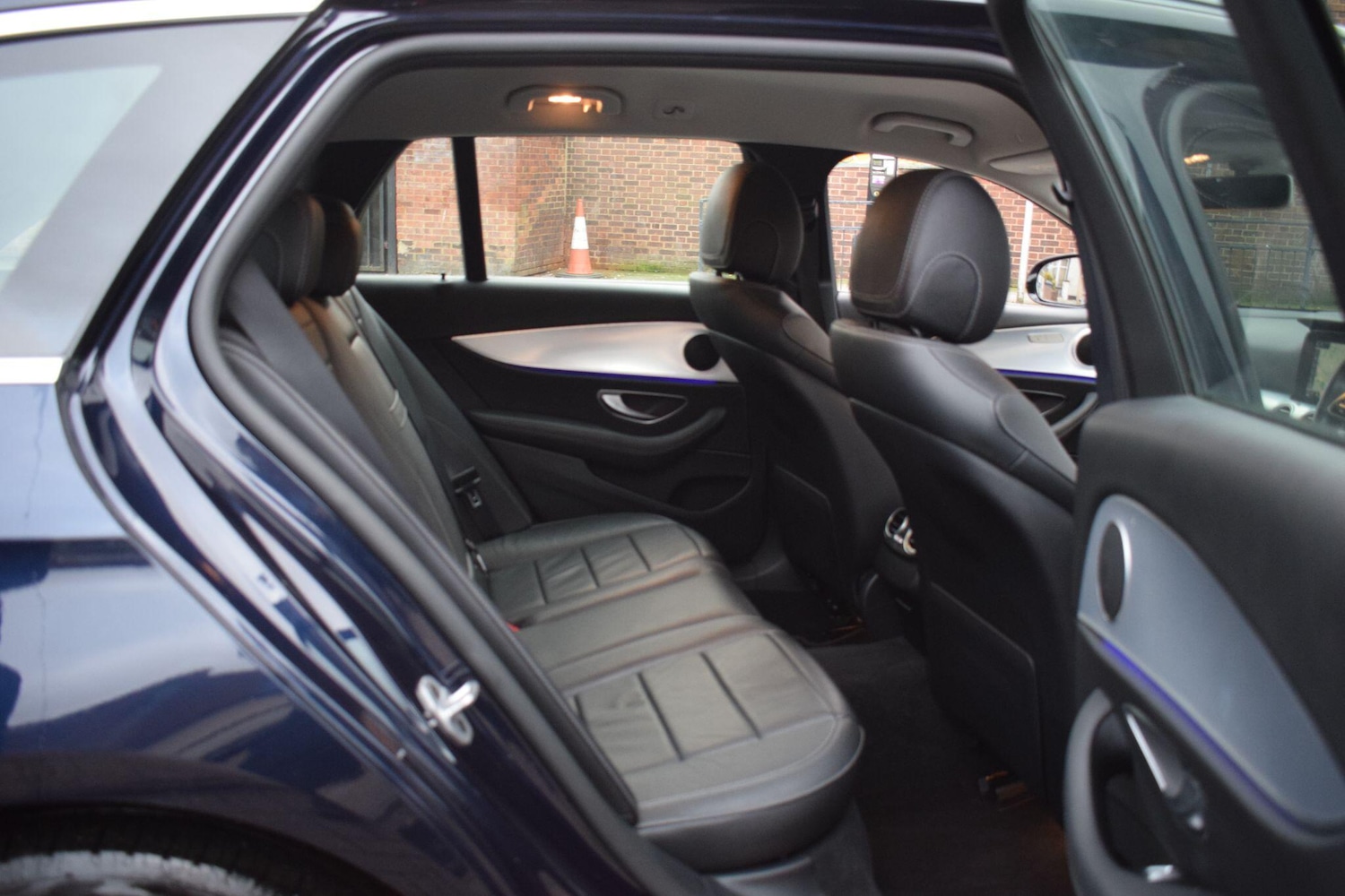 Used Mercedes-Benz E Class for sale - 77497396: Photo 29