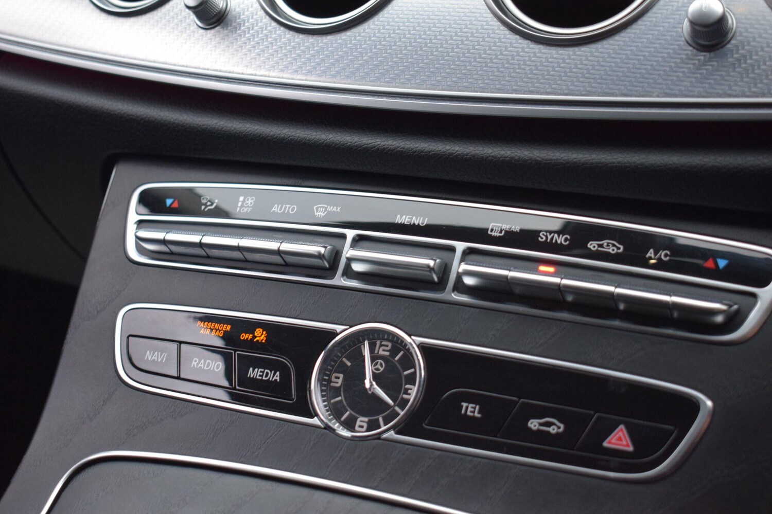 Used Mercedes-Benz E Class for sale - 77497396: Photo 36