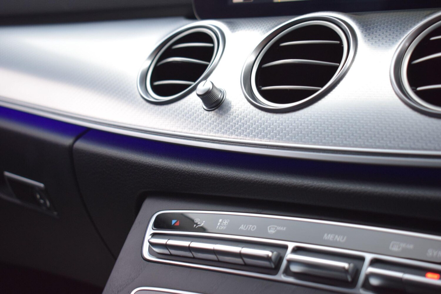 Used Mercedes-Benz E Class for sale - 77497396: Photo 37